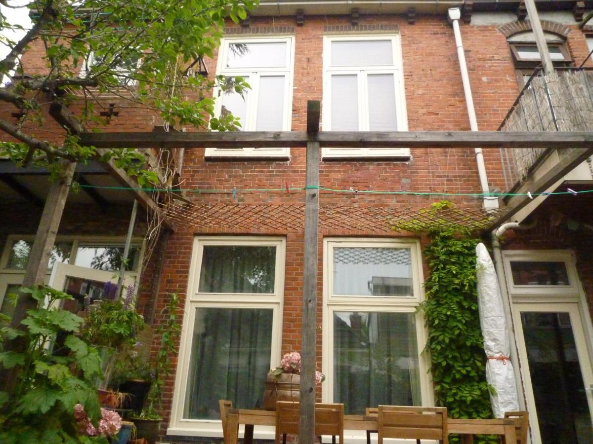 Cessinas Bed and Breakfast Groningen Eksteriør billede