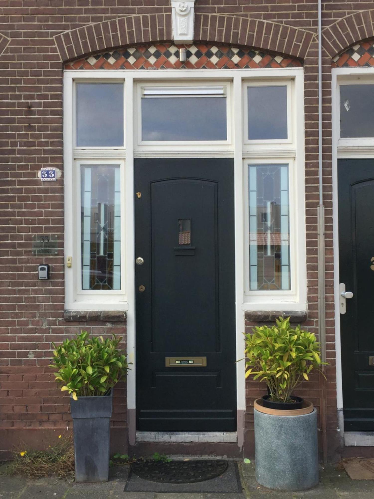 Cessinas Bed and Breakfast Groningen Eksteriør billede
